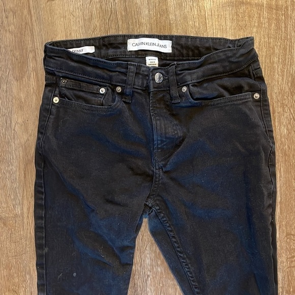 BLACK CALVIN KLEIN SKINNY JEANS (28x32) - Picture 3 of 8